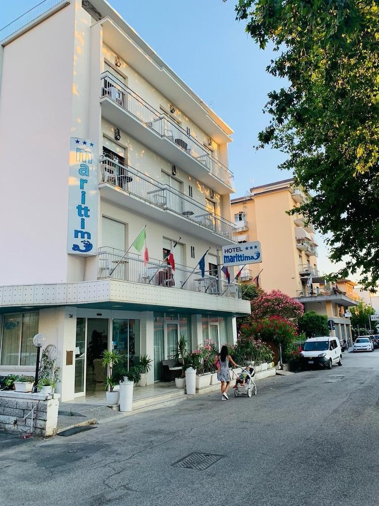 Hotel Marittima Rimini Exterior foto